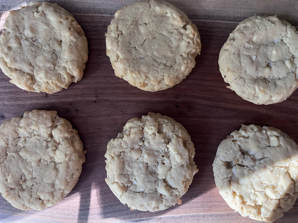 White Chocolate Coconut Cookie